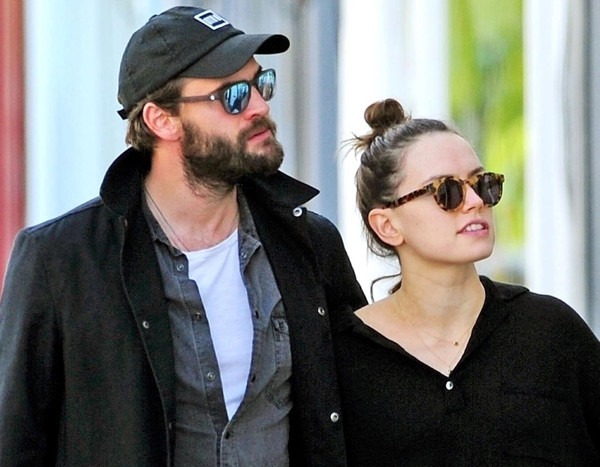 Daisy Ridley's Diamond Ring Sparks Tom Bateman Engagement